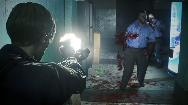 Resident Evil Tarihinin Belki de En Korkunç Oyun Hatası: İki Tane Gelen Mr. X
