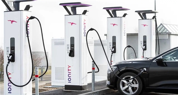 Elektrikli otomobil sahiplerine kötü haber: Şarj fiyatları zamlandı!