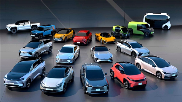 Toyota'dan elektrikli otomobiller hakkında şok açıklama!