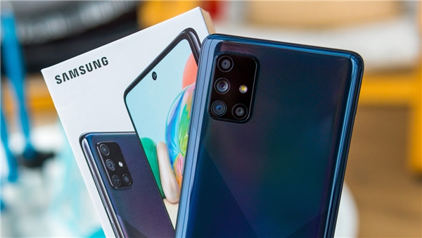 Sevilen Samsung modeline Android 13 tabanlı One UI 5.0 müjdesi