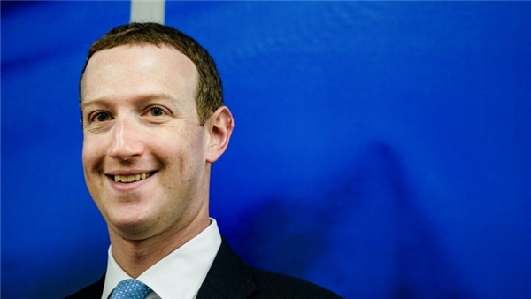 Facebook, 1 Trilyon Dolar Piyasa Değerine Ulaştı
