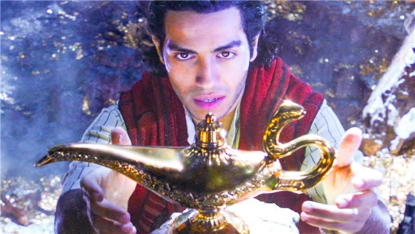 Aladdin'in Yeni Fragmanı Yayınlandı: Karşınızca <a class='keyword-sd' href='/will-smith/' title='Will Smith'>Will Smith</a>'in Hayat Verdiği Mavi Cin