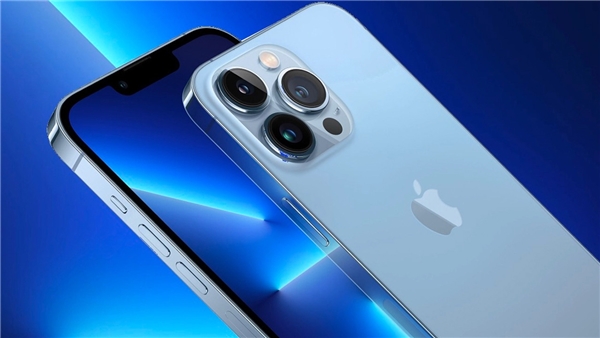 iPhone 15 yeni ekran teknolojisi ile daha verimli olacak!