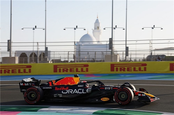 Formula 1 Suudi Arabistan GP bitti: Peki kim kazandı?