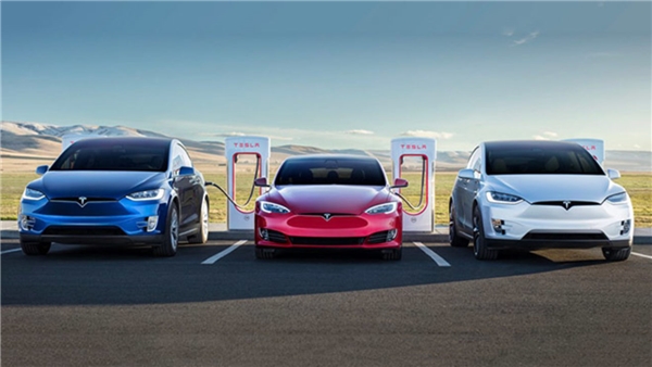 Tesla, Türkiye'de resmi olarak faaliyete geçiyor!