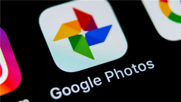 Google Fotoğraflar Uygulaması Yapay Zeka Destekli Düzenleme Araçlarını Ücretsiz Yapacak