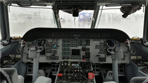 Yolcu uçakları pilotsuz uçabilir mi?