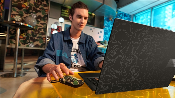 ASUS Vivobook S 15 OLED BAPE Edition: Teknoloji Modayla Buluştu