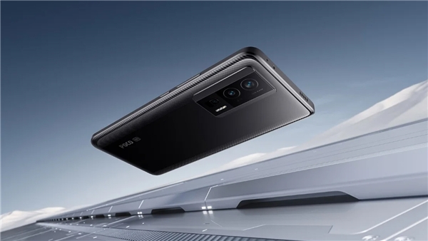 Redmi K70 Pro, 3x optik yakınlaştırmalı telefoto kamera ile geliyor