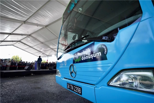 İstanbul Büyükşehir Belediyesi 2006 Model İETT Otobüsünü Elektrikli Hale Getirdi