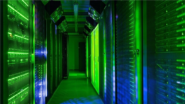 Microsoft, yapay zeka veri merkezlerine nükleer enerji kullanmayı planlıyor