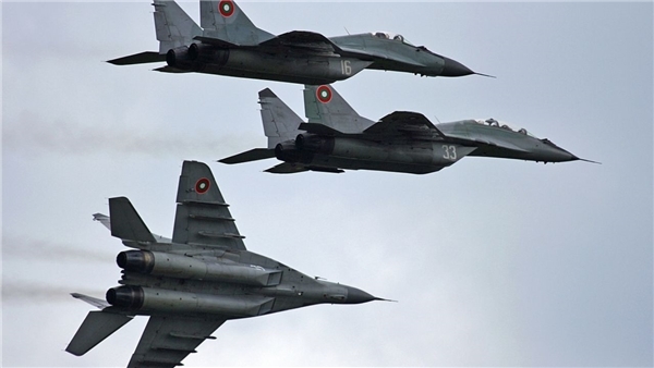 Rusya, Ukrayna'ya ait savaş jetine kamikaze drone ile saldırdı