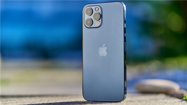 Fransa, iPhone 12'nin satışını durdurdu