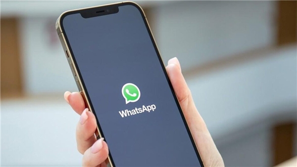 WhatsApp, kendi kendine silinen sesli mesaj özelliği getiriyor