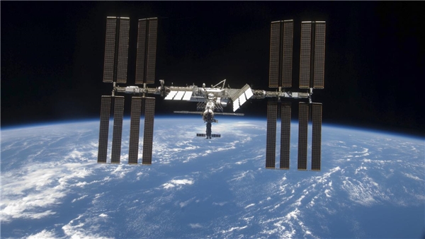 NASA, Uluslararası Uzay İstasyonu'nun atmosfere düşme tehlikesinden endişeli