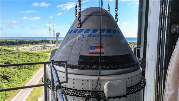 NASA, İlk Mürettebatlı Starliner Uçuşu İçin Tarih Verdi