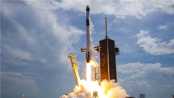 Çin, kendi SpaceX'ini kurmak için özel sektöre yatırımları arttırıyor