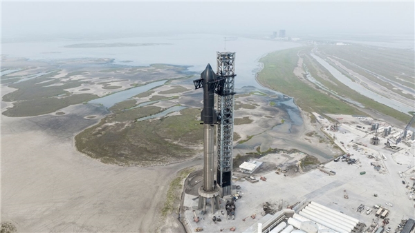 SpaceX'in Dev Starship Roketi İkinci Uçuşunu Gerçekleştiriyor