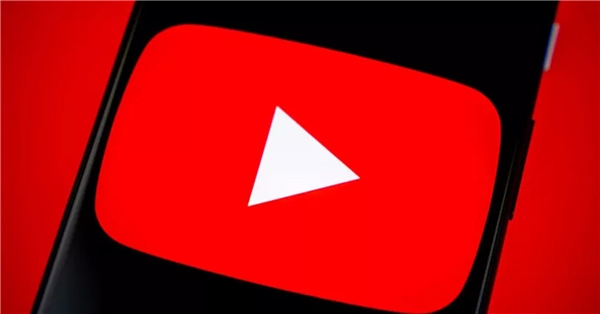 YouTube Mobil Yayınlarında Pornografik Reklam Tartışması