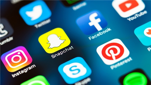 Birleşik Krallık, çocuklar için sosyal medya kullanımını sınırlayacak