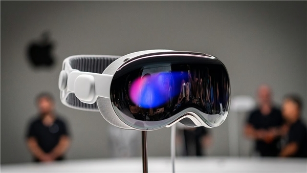 Apple Vision Pro 2 Gözlüğü İçin Yeni Ekran Teknolojisi Planlanıyor