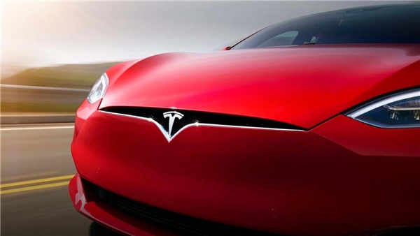 Elon Musk: 25 bin euroluk Tesla, Berlin'de üretilecek