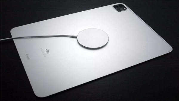 Apple, yeni iPad Pro modelinde MagSafe şarj özelliğini kullanacak
