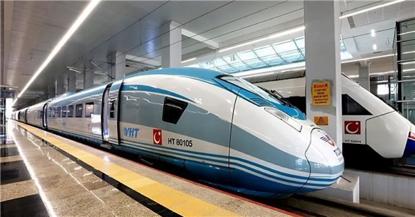 İstanbul-Ankara Arası Hızlı Tren Projesiyle Mesafe 1.5 Saate Düşecek