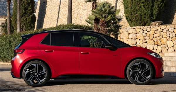 Volkswagen ID.3 GTX: Elektrikli Otomobil Dünyasına Yeni Bir Canavar Eklendi