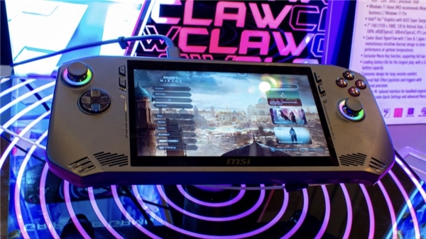 MSI Claw: Yeni Taşınabilir Oyun Konsolu Steam Deck'e Meydan Okuyor
