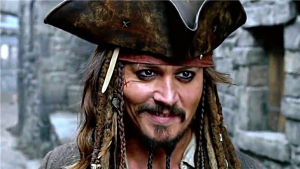 Disney, Johnny Deep'in Karayip Korsanları 6 filmi için geri dönmesini istiyor