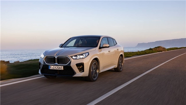 BMW, Gelecek 5 Yıl İçinde 40'a Yakın Yeni Model Piyasaya Sürmeyi Planlıyor