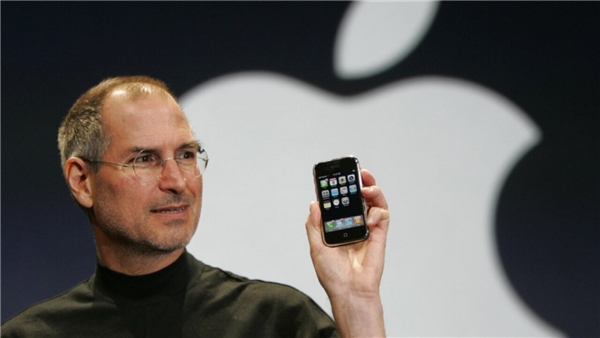 İlk iPhone Modeli 147 Bin Dolara Satıldı