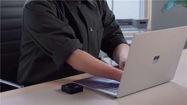 Microsoft Surface Pro 10 ve Laptop 6 Yapay Zeka Özellikleriyle Geliyor
