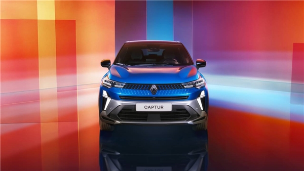 2024 Renault Captur Modeli Dünya Lansmanıyla Tanıtıldı