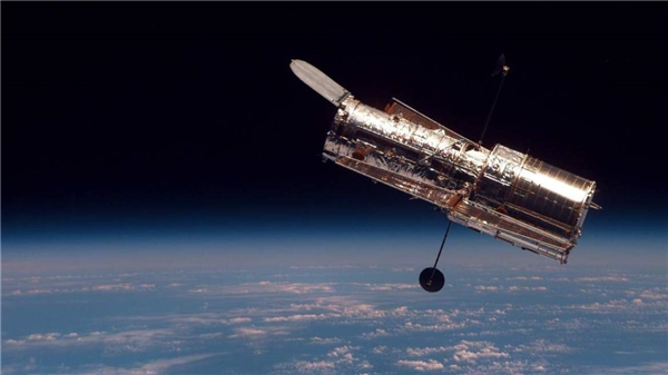 Hubble Uzay Teleskobu'nu Elon Musk kurtaracak!
