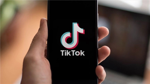 TikTok için korkunç iddia: Bir akım 10 yaşındaki kızın hayatına mâl oldu!