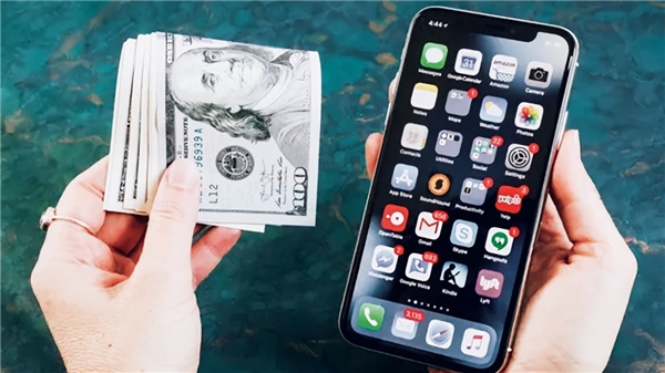 Apple'a bir kez daha Koronavirüs engeli: Süresiz erteledi!