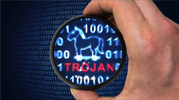 iOS 15 kullanıcıları büyük risk altında: Telefon kapansa bile çalışıyor!