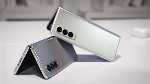 Galaxy Z Fold 4 ve Flip 4'ün işlemcisi sızdırıldı!