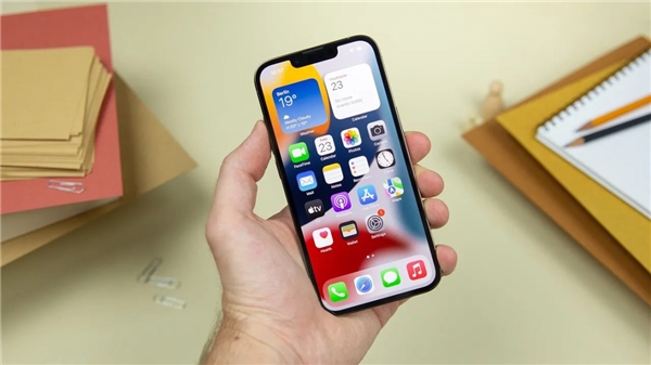 Lightning'e elveda: Apple'ın tüm ürünleri USB-C girişli oluyor!