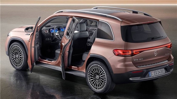 Mercedes uygun fiyatlı elektrikli EQA ve EQB'yi ülkemizde satışa sundu!
