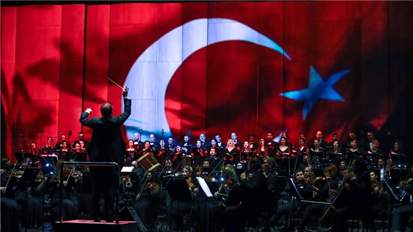 Türk Telekom Opera Salonu'nda gala gecesine özel performans