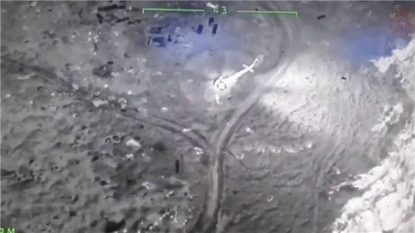 Ukrayna Bayraktar TB2 ile, asker taşıyan Rus helikopterini vurdu!