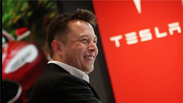Elon Musk bunu sevmedi: Amazon'dan Tesla çalışanlarına açık çağrı!