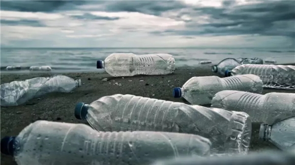 Okyanustaki plastik miktarı belli oldu!