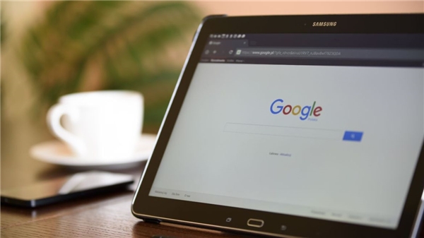 Konum bilgilerini toplayan Google'a milyon dolarlık ceza!