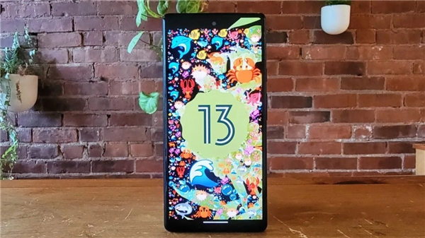 Asus Zenfone 9 için Android 13 beta müjdesi!
