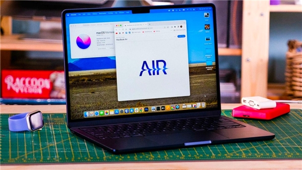 Apple, M2 Macbook için mesai yapıyor! İşte nedeni