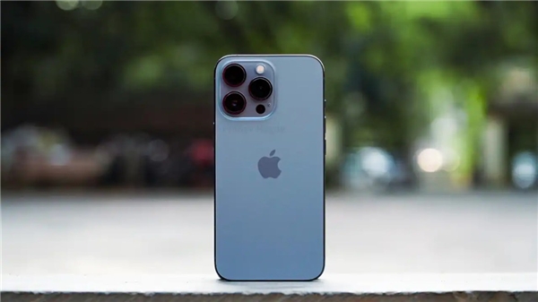 iPhone 14 alabilmek için kaç saat çalışmamız gerekiyor?